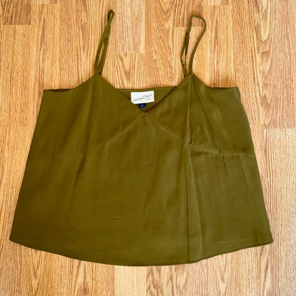 Satin green tank top